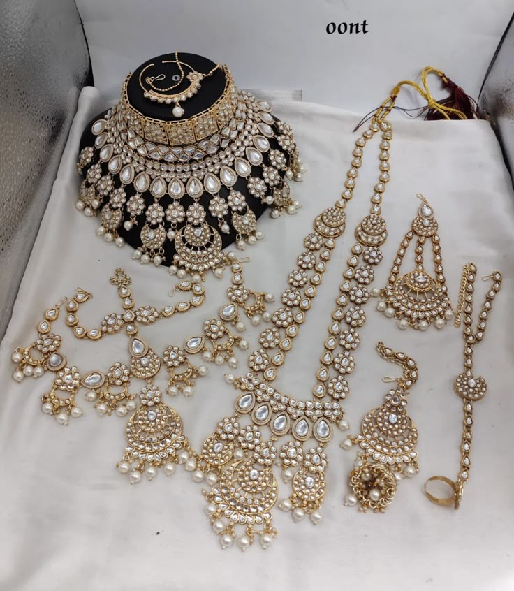 Wedding Jewellery Austrian Diamond Necklace Combo For Women