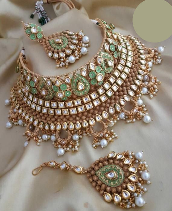 unique jewellery set for women